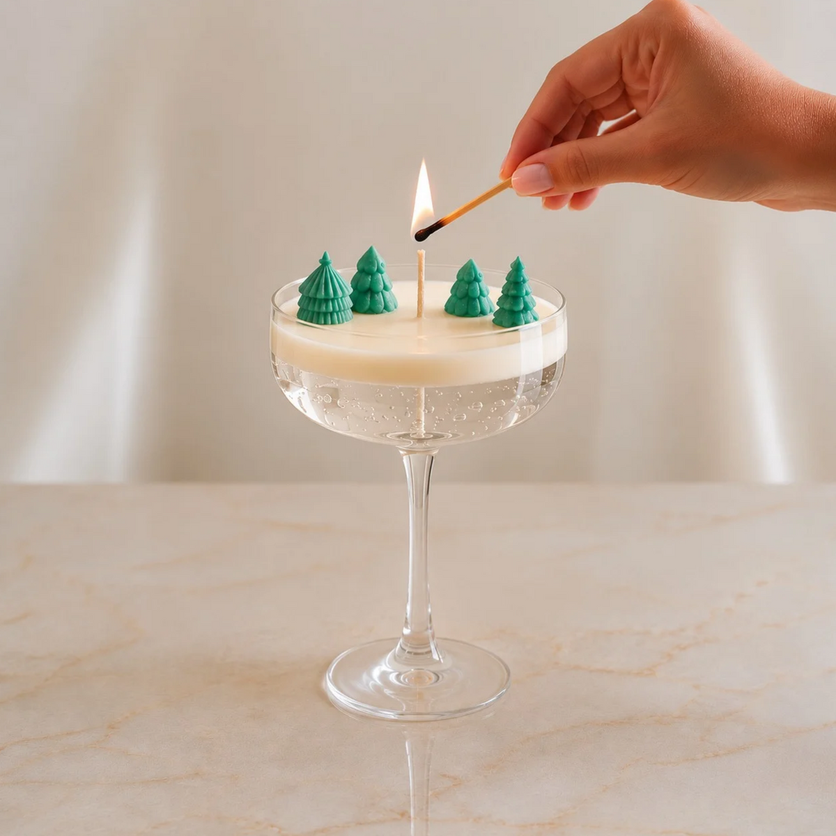 DIY Schnee-Cocktail-Kerze selber machen | Schritt-für-Schritt-Anleitung
