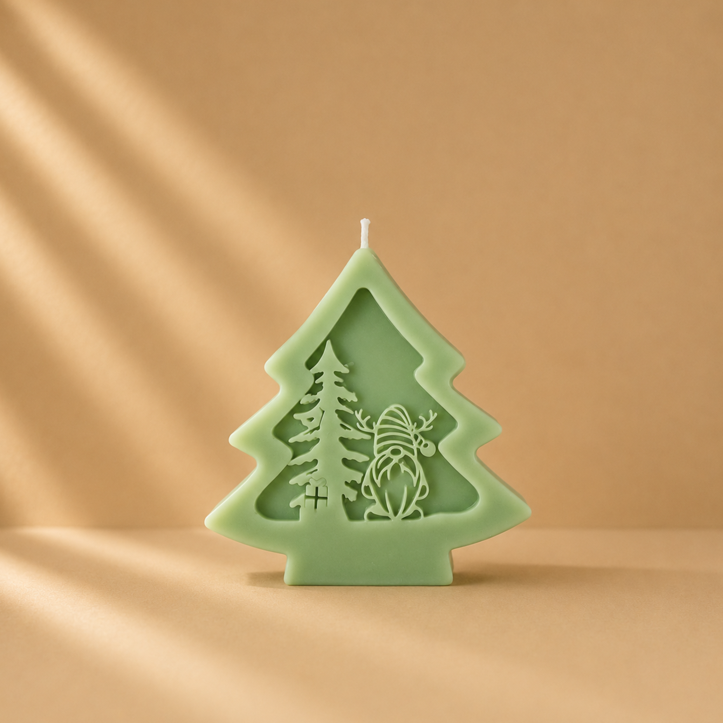 Kerzenform | Weihnachtsbaum mit Wichtel | Candle Cocktail® | #391